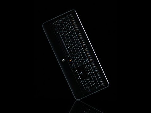 Logitech Illuminated Keyboard K800